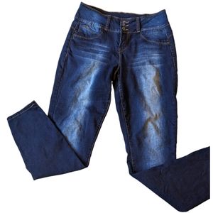Royal sz10 Wanna betta butt dark stretch jeans EUC